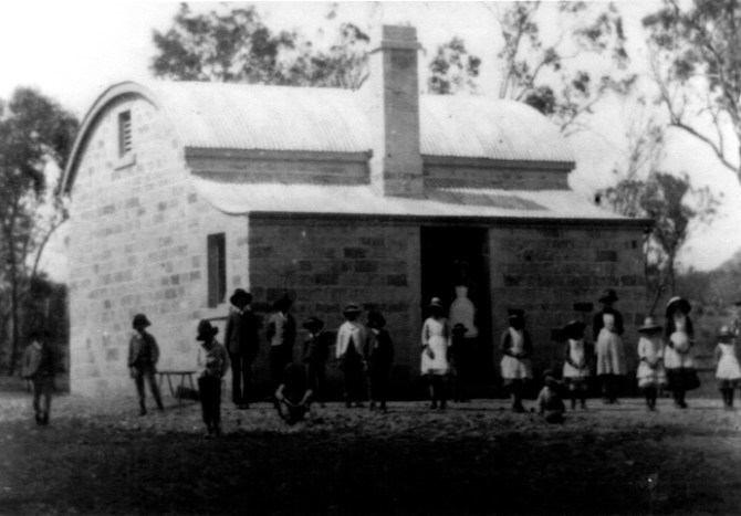 Pyangle Beehive School-kandos-history